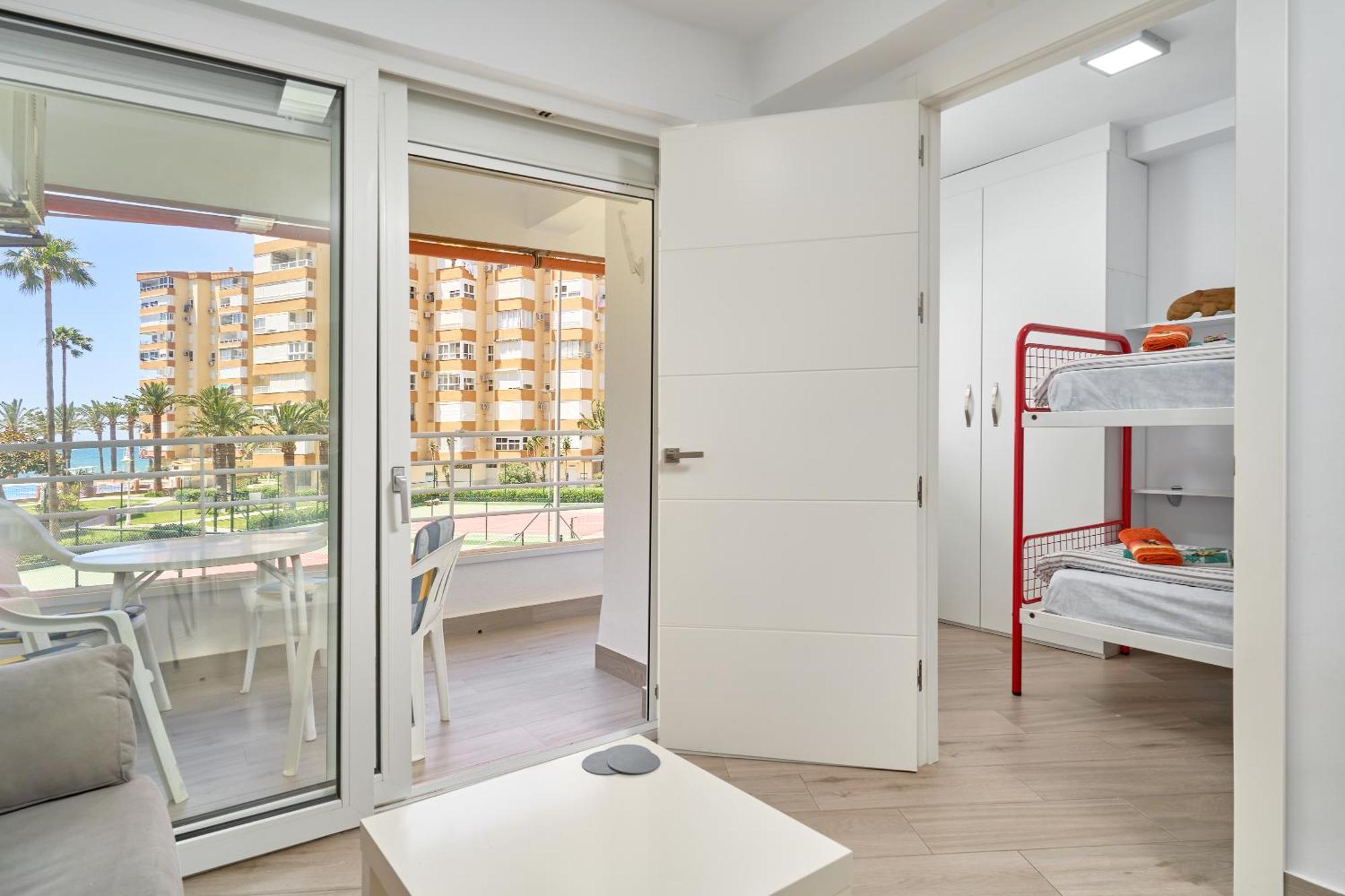 Apartamento Primera Linea Playa Algarrobo Costa Esterno foto